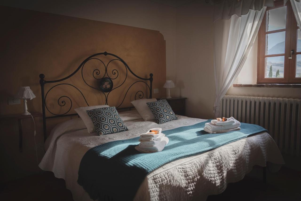 Campiglia dʼOrcia Agriturismo La Paciarellaヴィラ エクステリア 写真